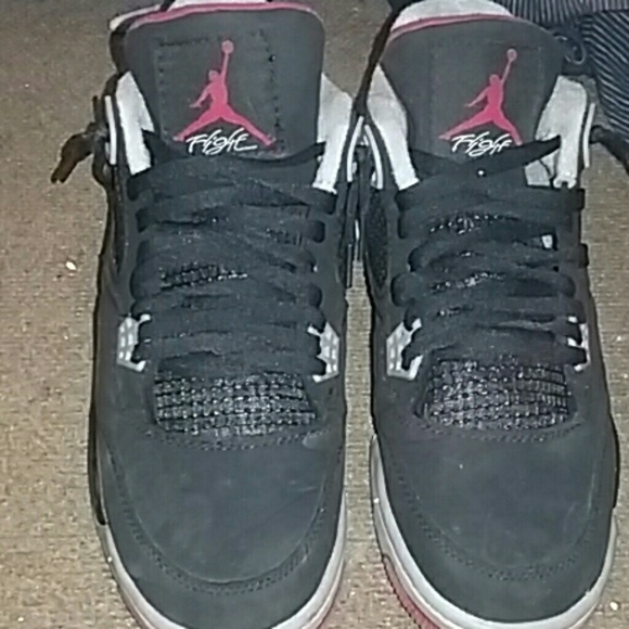 Jordan 4 bred - Picture 2 of 4